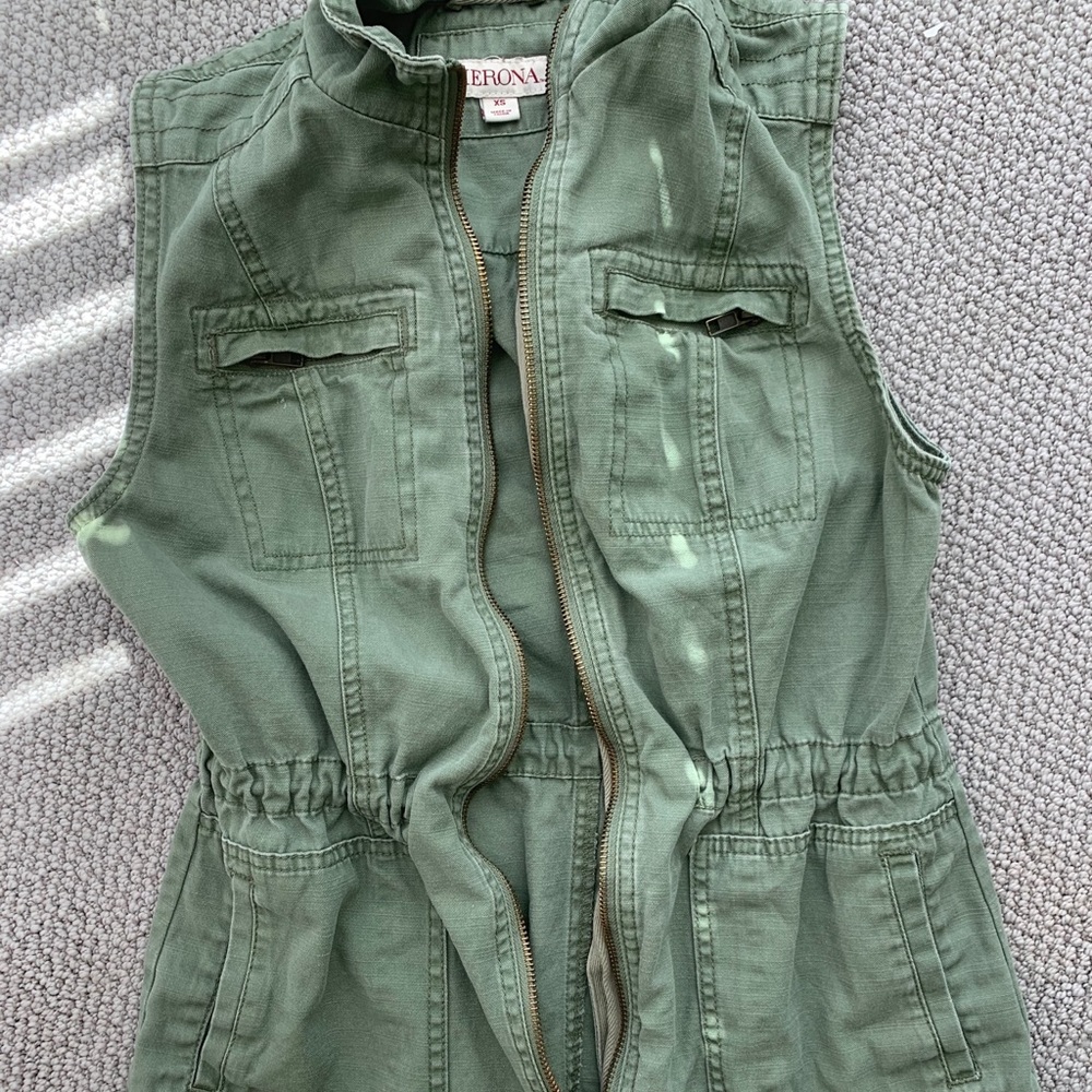 Women’s Vest